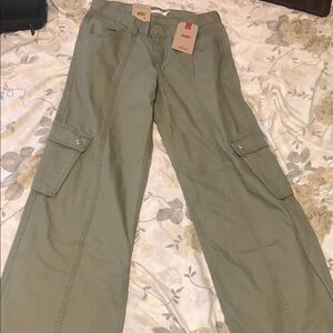 Green Levi’s Cargo Pants